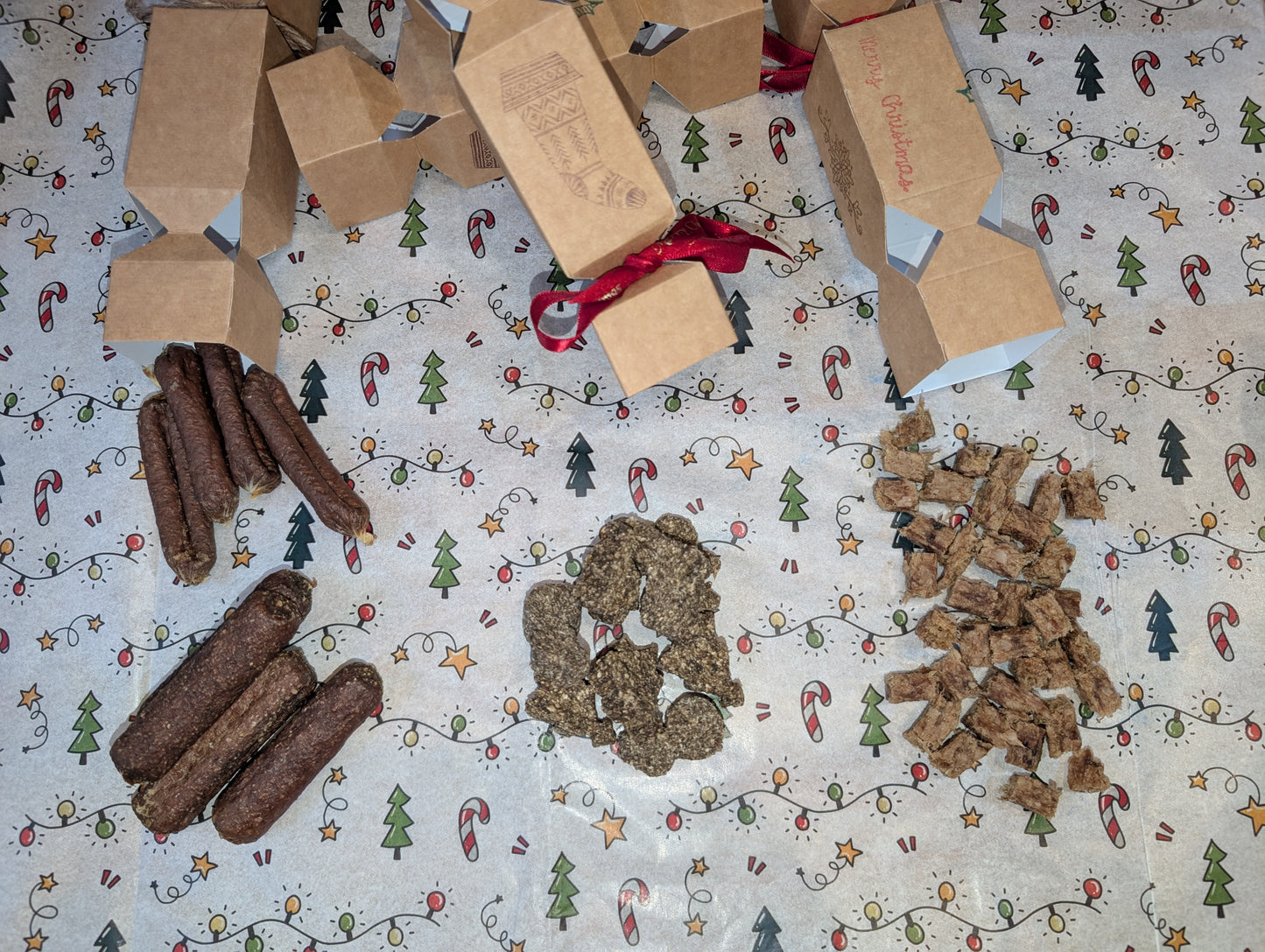 Christmas Cracker, for dogs & cats,