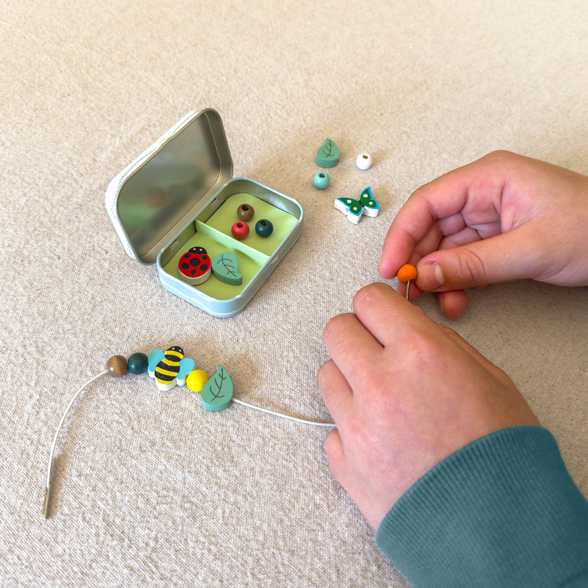 Minibeast Bracelet Gift Kit