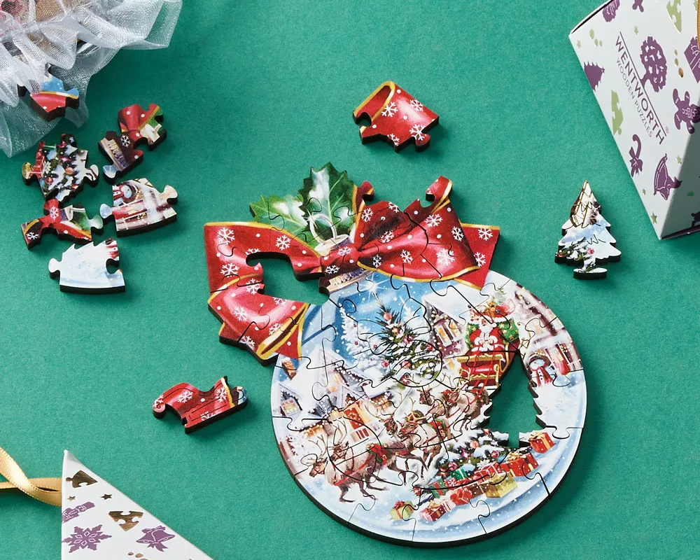 Wentworth Puzzles - Christmas Eve Bauble